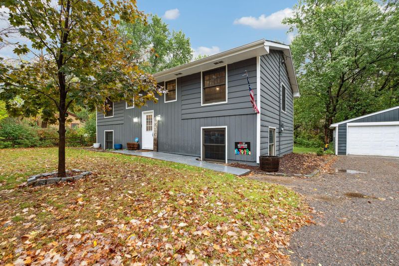 548 105th Ln NW, Coon Rapids, MN 55448