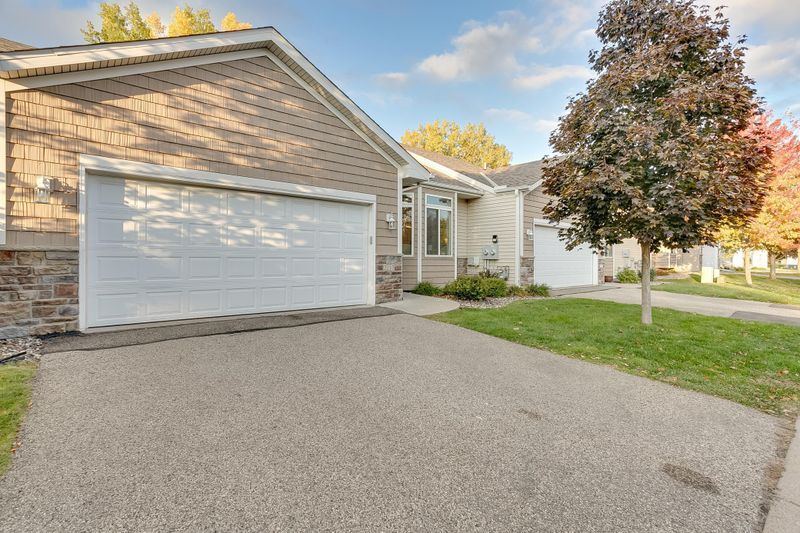 2217 Liberty Ln, Eagan, MN 55122