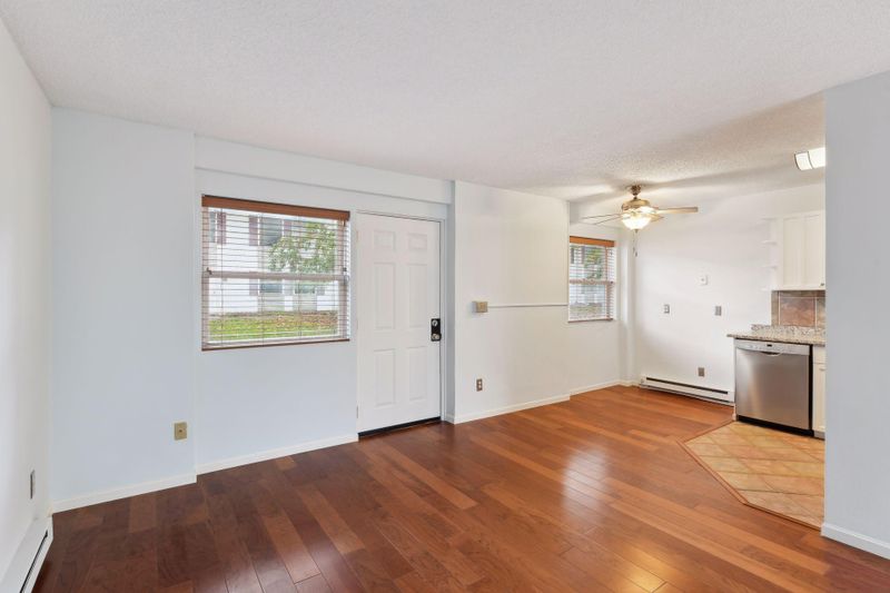 1501 American Blvd E #203, Bloomington, MN 55425