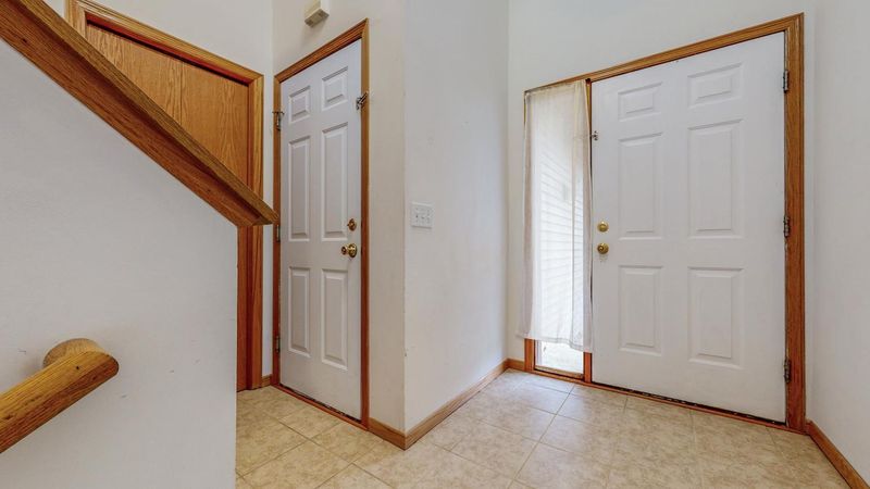 801 10th St SW, Pine Island, MN 55963