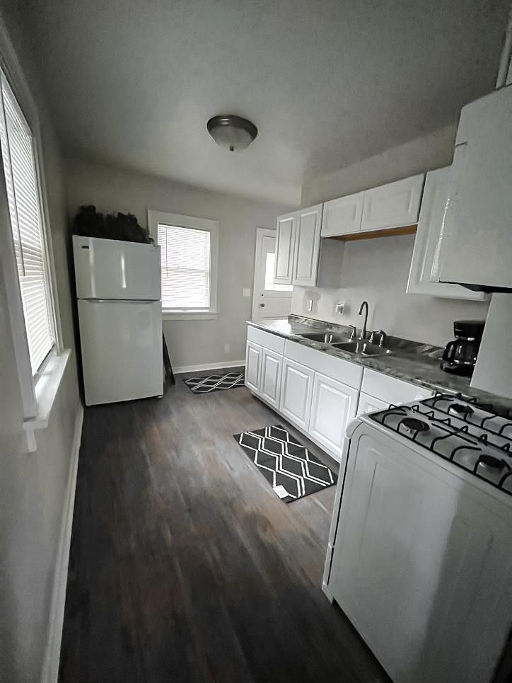 1384 Sherburne Ave, Saint Paul, MN 55104