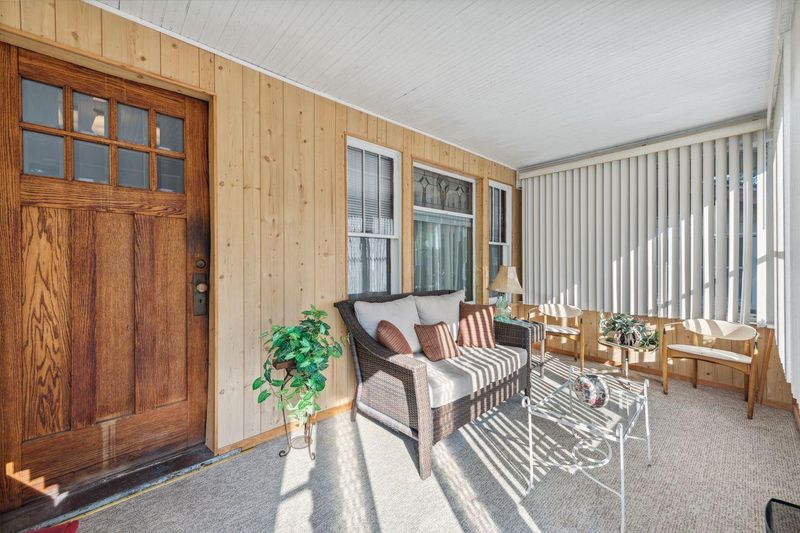 837 Fuller Ave, Saint Paul, MN 55104