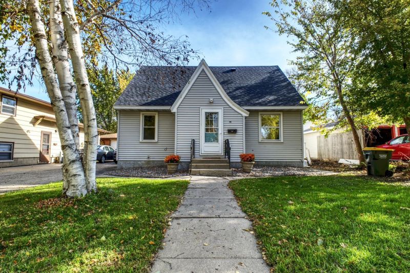 410 11th St NW, Willmar, MN 56201