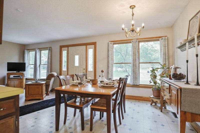 308 Linden Pl S, Northfield, MN 55057