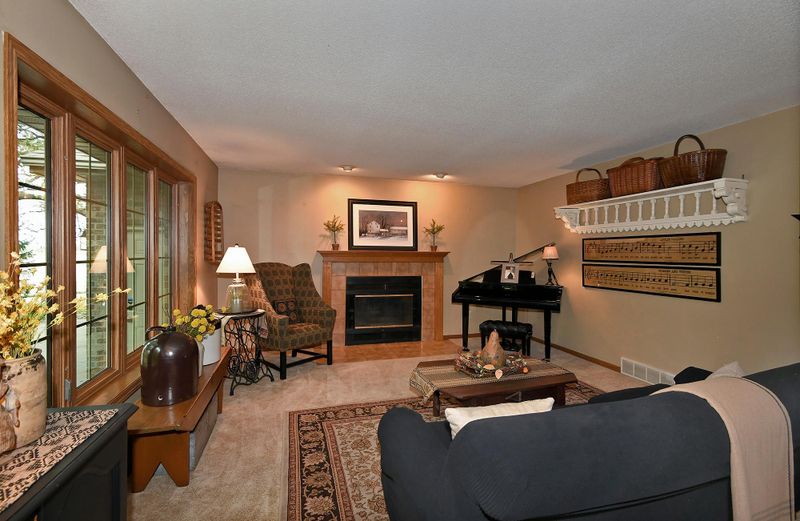 17244 338th Ave, Waseca, MN 56093