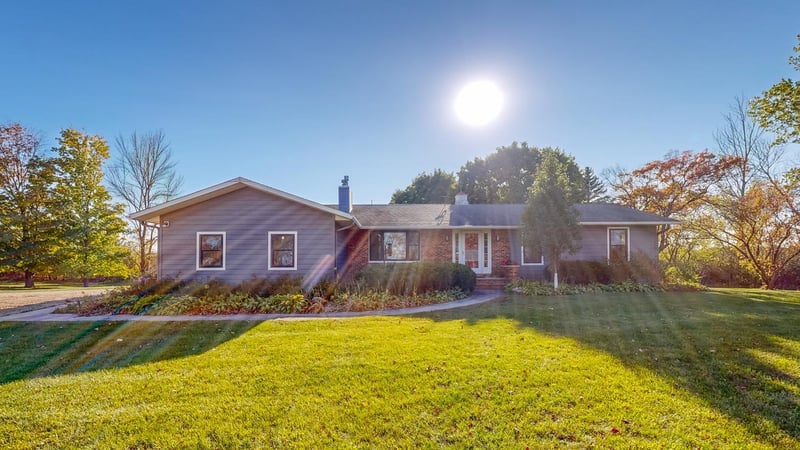 9723 50th Ave NW, Oronoco, MN 55960