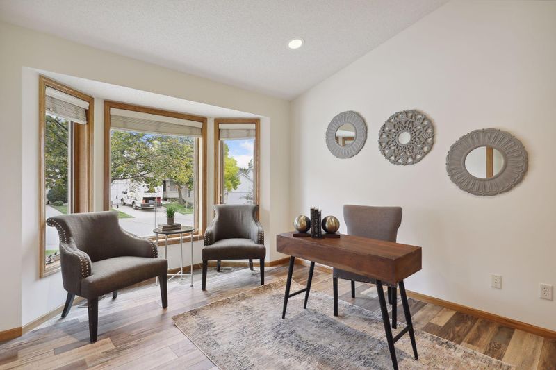 14948 Summit Cir NW, Prior Lake, MN 55372