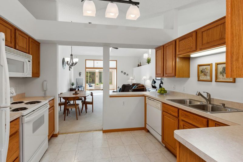 14718 Bloomfield Way, Rosemount, MN 55068