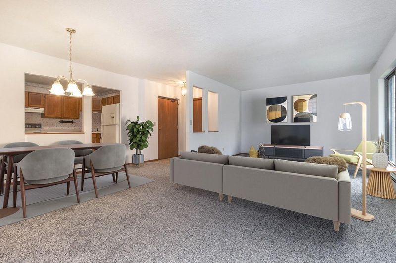1111 Elway St #109, Saint Paul, MN 55116