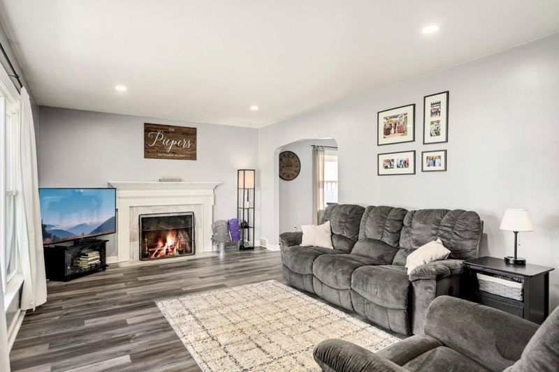 3524 Texas Ave S, Saint Louis Park, MN 55426