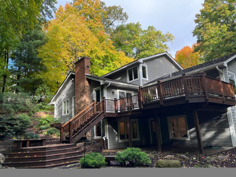 18977 Carsonwood Rd, Wayzata, MN 55391