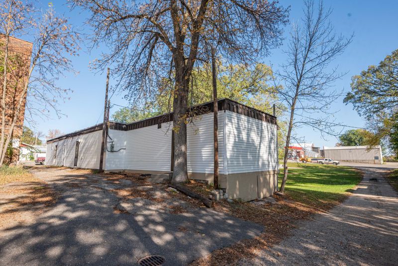 206 Main St, Dent, MN 56528