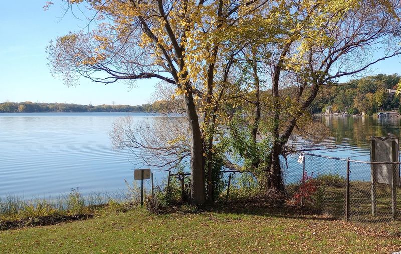 3461 Kent St #1008, Shoreview, MN 55126