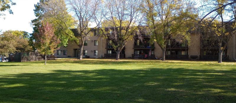 3461 Kent St #1008, Shoreview, MN 55126