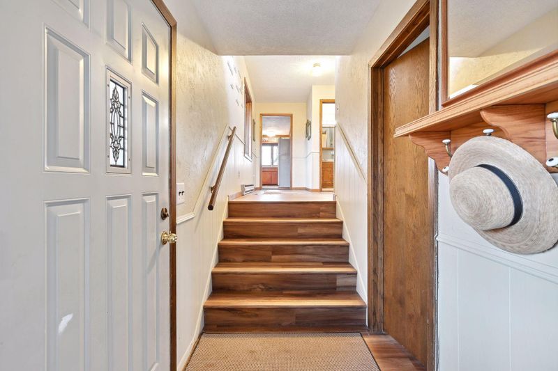 33620 Dysprosium St NW, Cambridge, MN 55008
