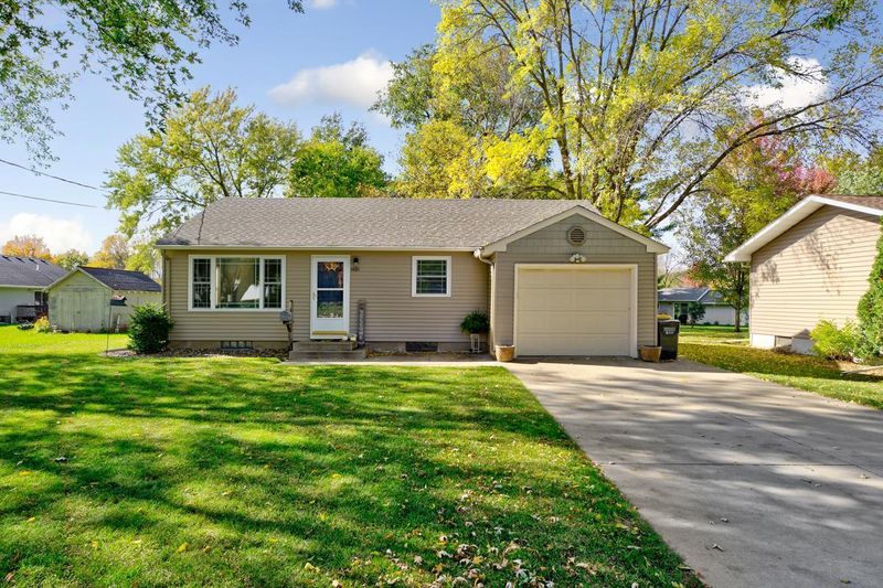 1418 Bigelow Ave, Owatonna, MN 55060