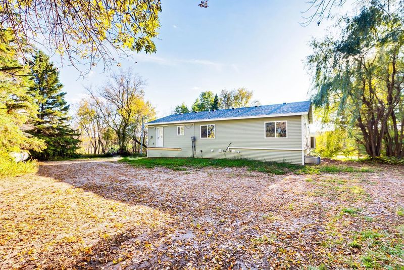 29733 Tucker St NE, Cambridge, MN 55008