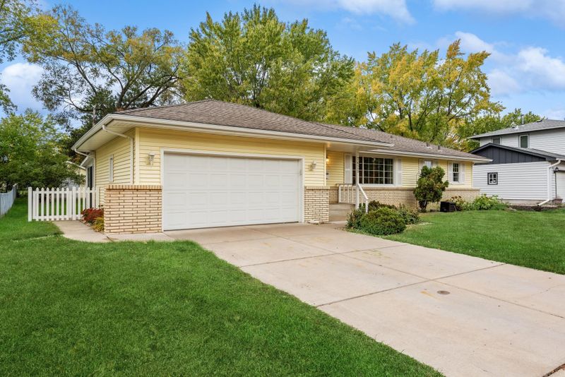 7625 Major Ave N, Brooklyn Park, MN 55443