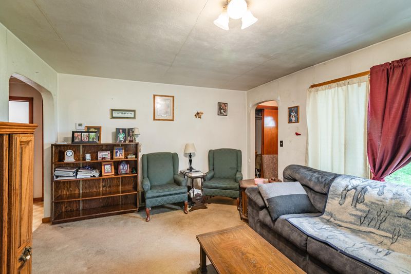 31187 County Road 16, La Crescent, MN 55947