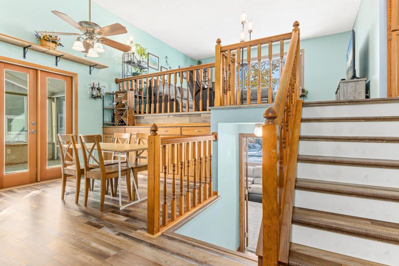 5681 Deer Trl W, Shoreview, MN 55126