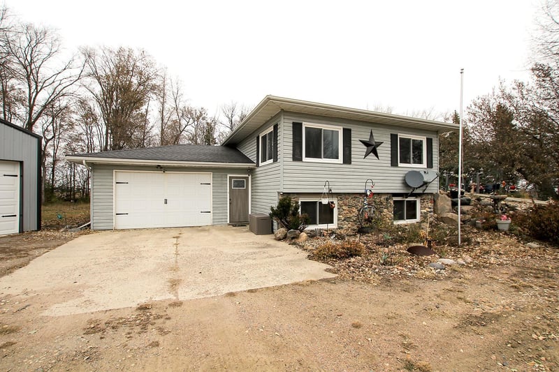 78273 County Road 16, Hector, MN 55342