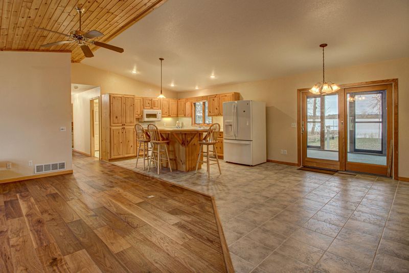 32081 Two Inlets Dr, Park Rapids, MN 56470