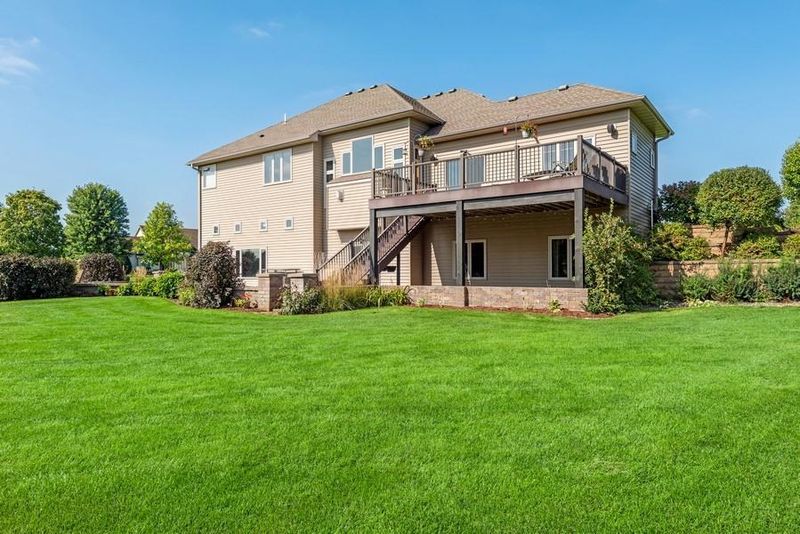 15951 Saint Andrews Ct, Ramsey, MN 55303