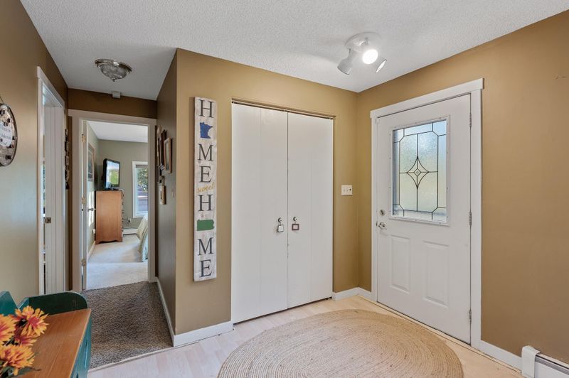 2116 Stillwater St, White Bear Lake, MN 55110