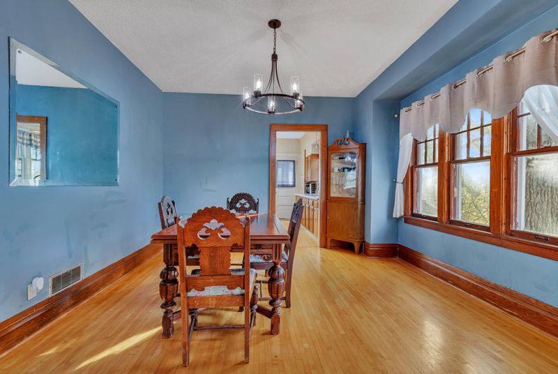 50 Main St N, Sauk Centre, MN 56378