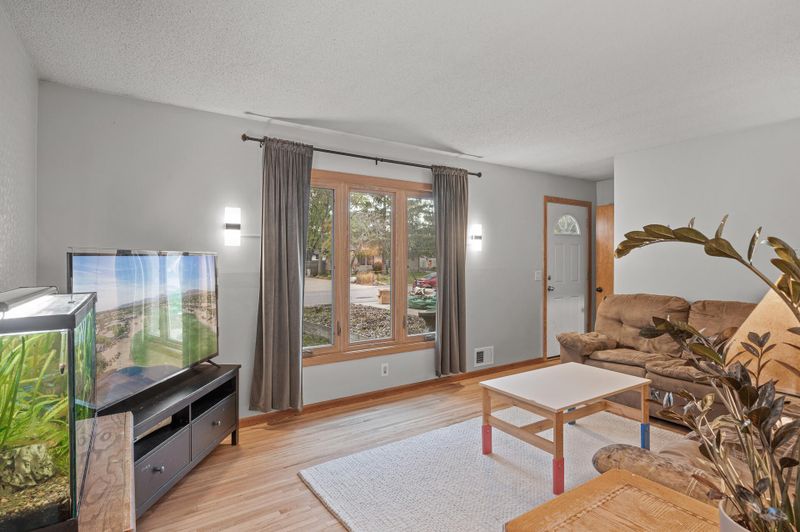 724 84th Ave NE, Spring Lake Park, MN 55432