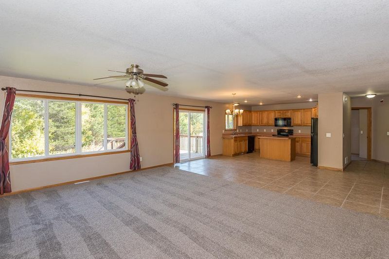 10356 Boulder Ct, Brainerd, MN 56401