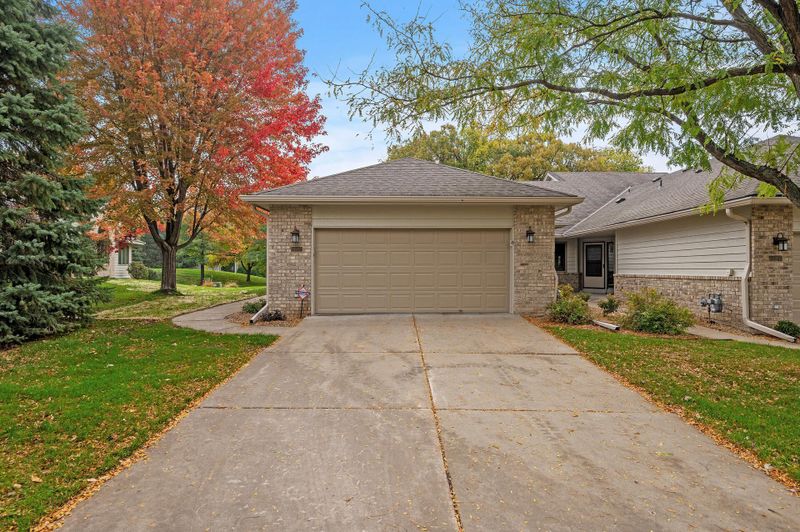 4186 Starbridge Ct, Eagan, MN 55122