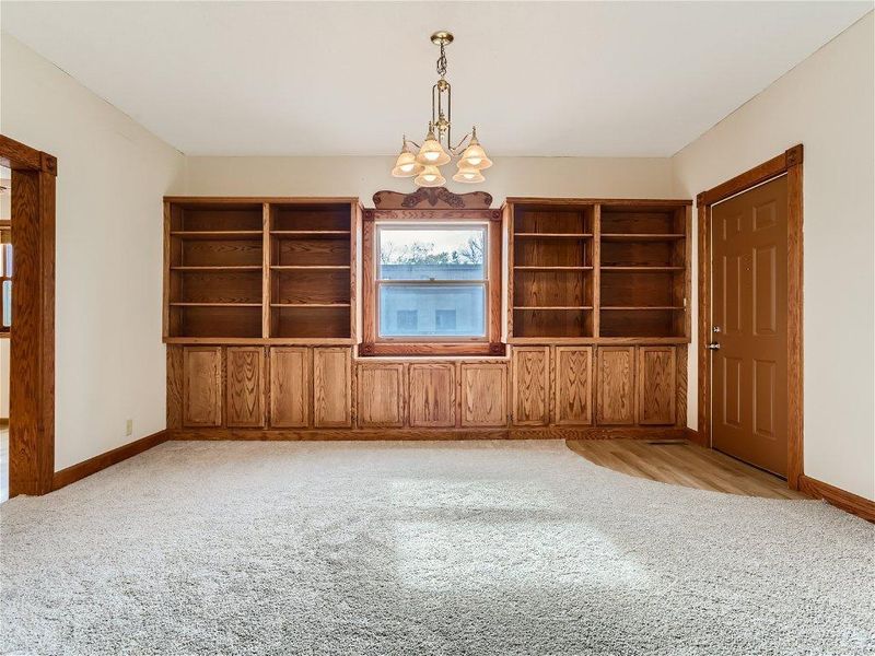 4780 Bald Eagle Ave, White Bear Lake, MN 55110