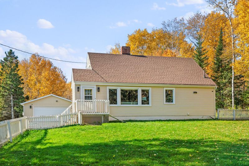 121 Lakewood Rd, Duluth, MN 55804