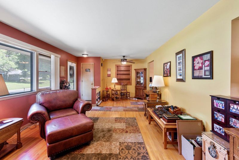 3825 56th Ave N, Brooklyn Center, MN 55429