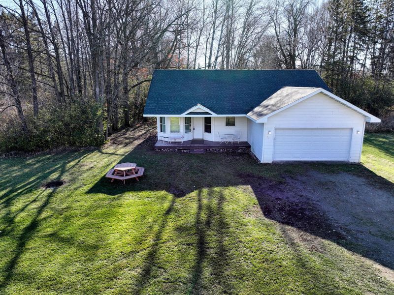 655 Snowbird Ln, Isle, MN 56342