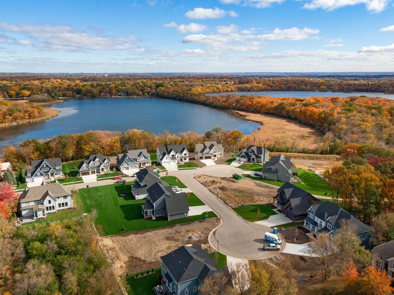 7030 Lucy Ridge Ln, Chanhassen, MN 55317