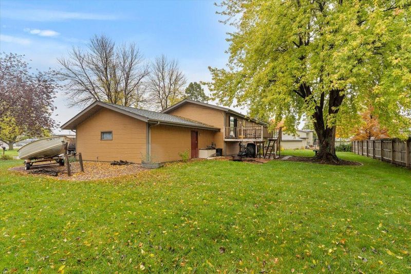 703 5th St N, Breckenridge, MN 56520