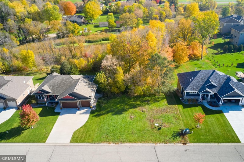 213 Lydia Rd, Jordan, MN 55352