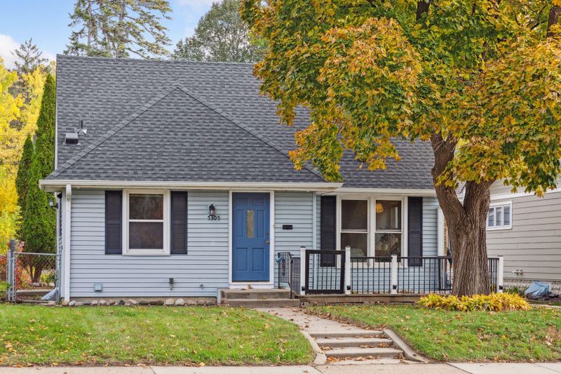 5305 Xerxes Ave S, Minneapolis, MN 55410