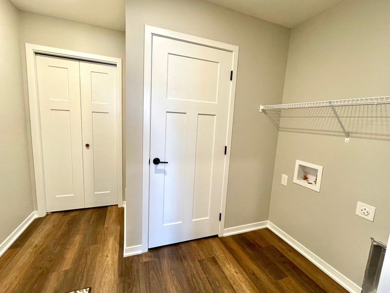 615 Tallgrass Ln, Wanamingo, MN 55983