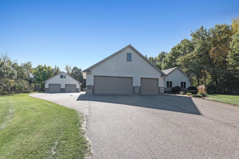 4954 170th Ln NW, Andover, MN 55304