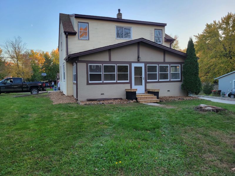 6087 45th St N, Oakdale, MN 55128