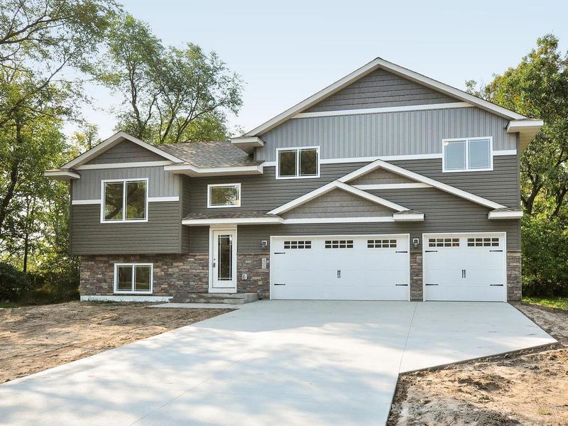 3283 379th Ave Ne, Stanchfield, MN 55080