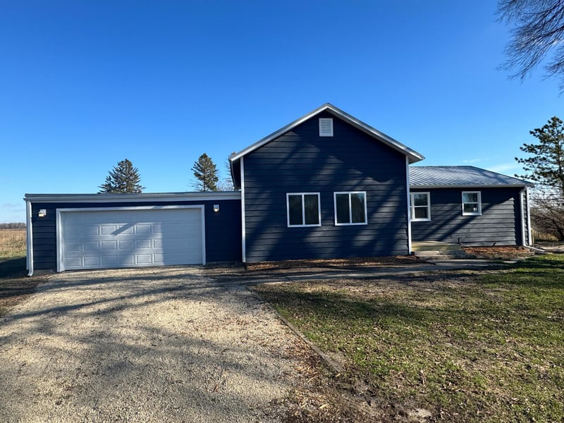13522 Us Highway 218, Lyle, MN 55953