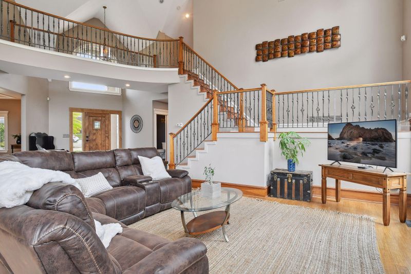 848 Old Bridge Way, Jordan, MN 55352