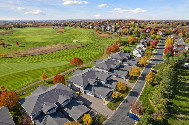 1179 Gallery Ln, Chaska, MN 55318