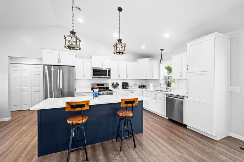 620 Wrenshall St, Wrenshall, MN 55797