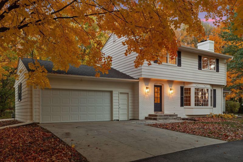 2701 Pence Ln, Orono, MN 55331