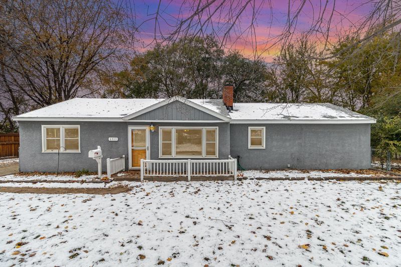 6915 Indiana Ave N, Brooklyn Center, MN 55429